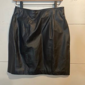 Wilson Black Genuine Leather Skirt Women’s Size 12